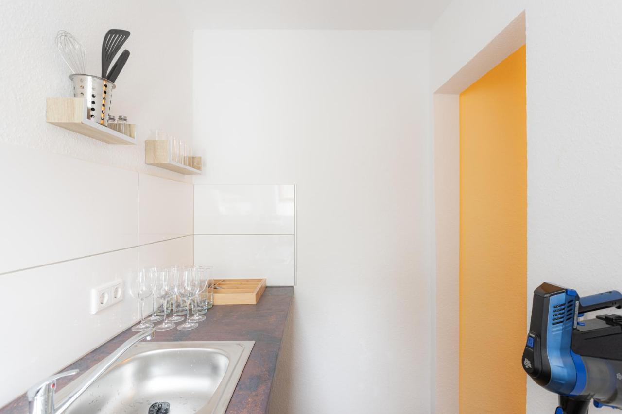 - Magical Harry Potter Apartment In Duisburg - 2 Mins Central Station Hbf - Kingsize Bed & Netflix - Exteriör bild