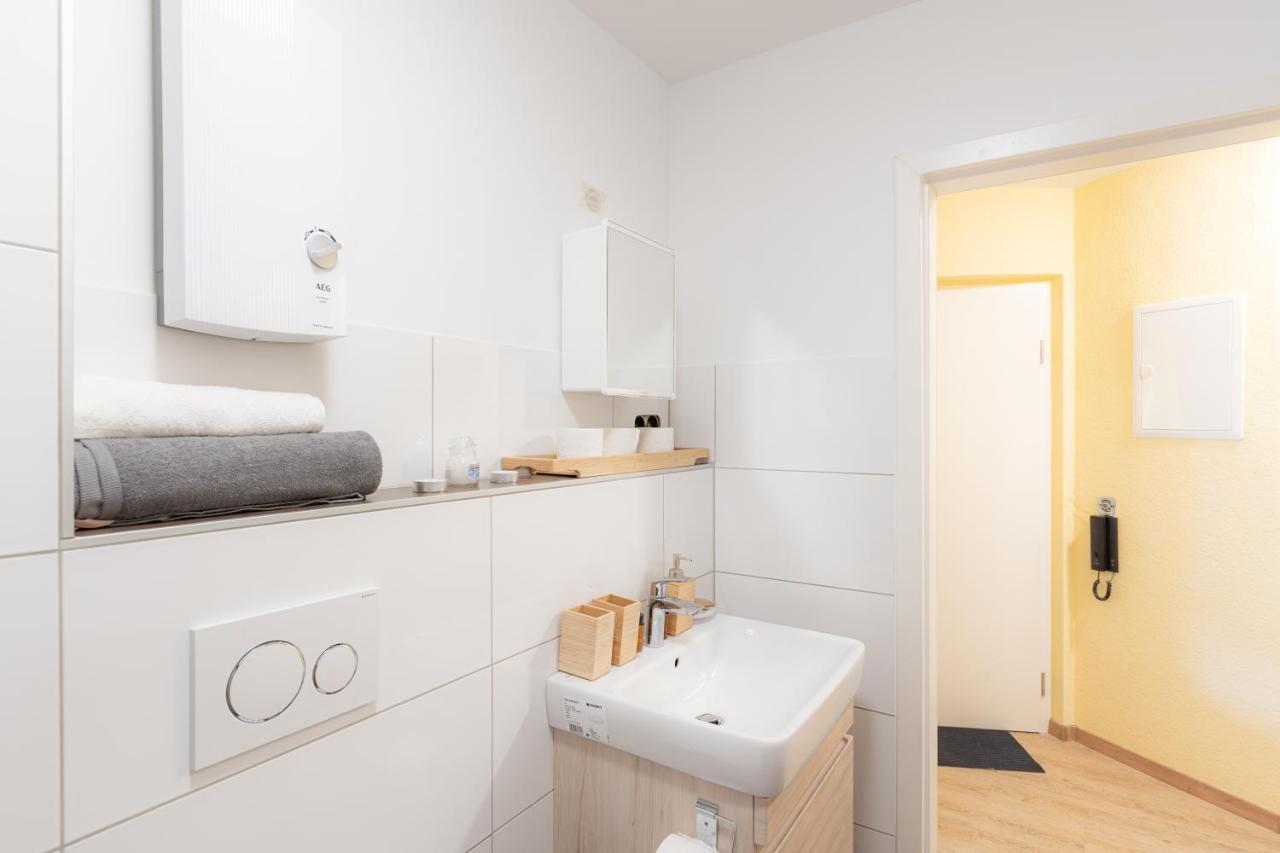 - Magical Harry Potter Apartment In Duisburg - 2 Mins Central Station Hbf - Kingsize Bed & Netflix - Exteriör bild
